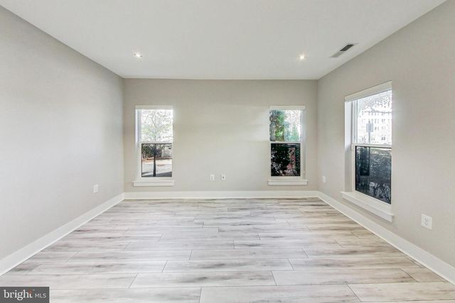 1458 PICCARD DR, Rockville, MD 20850