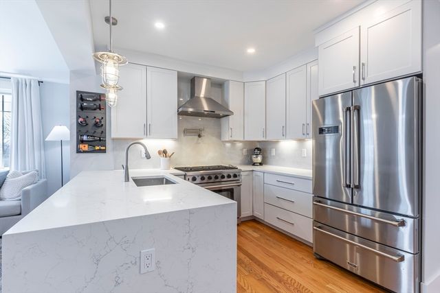 55 Alpine Way 2, Boston, MA 02125