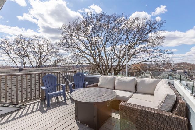 55 Alpine Way 2, Boston, MA 02125