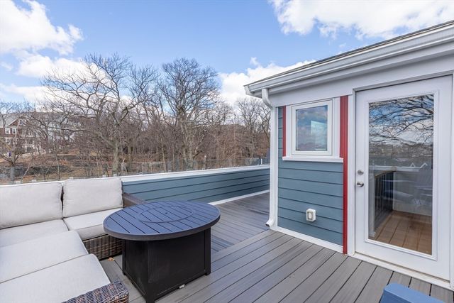 55 Alpine Way 2, Boston, MA 02125