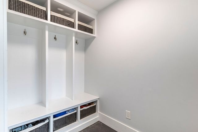 55 Alpine Way 2, Boston, MA 02125