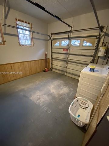 14611 Balgowan Rd 204-1, Miami Lakes, FL 33016