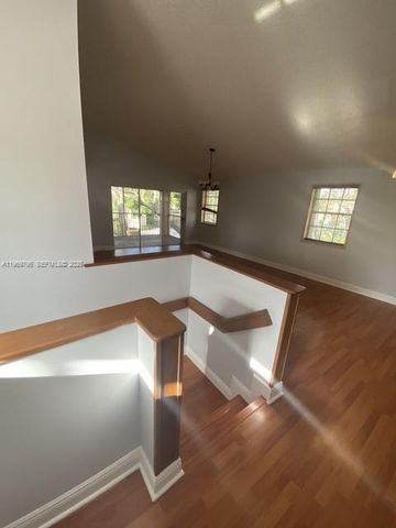 14611 Balgowan Rd 204-1, Miami Lakes, FL 33016