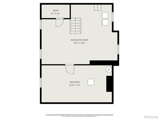 126 S Roslyn Road, Waterford Charter Township, MI 48328