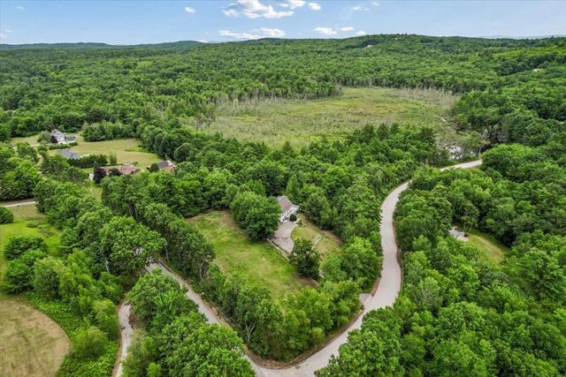 10 Armands Way, Dunbarton, NH 03046