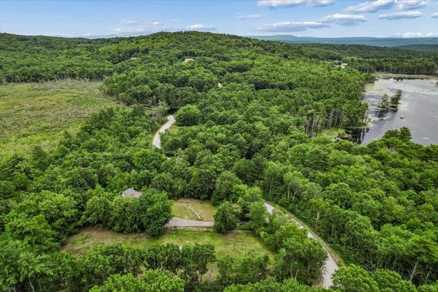 10 Armands Way, Dunbarton, NH 03046