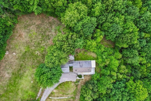 10 Armands Way, Dunbarton, NH 03046