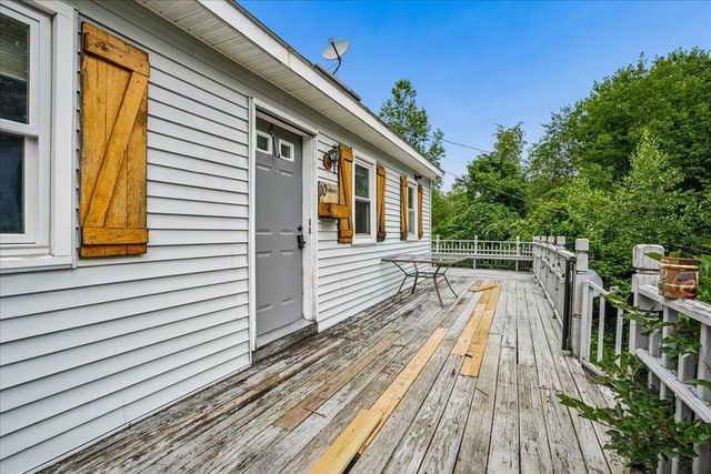 10 Armands Way, Dunbarton, NH 03046