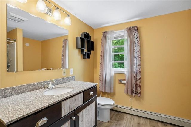 10 Armands Way, Dunbarton, NH 03046