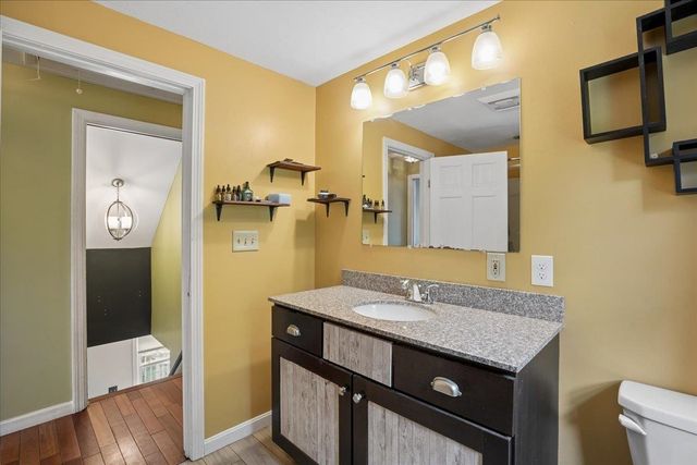 10 Armands Way, Dunbarton, NH 03046
