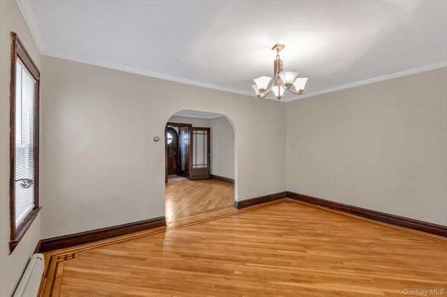 205-22 112th Avenue, Saint Albans, NY 11412