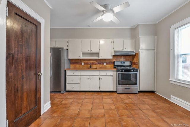 205-22 112th Avenue, Saint Albans, NY 11412