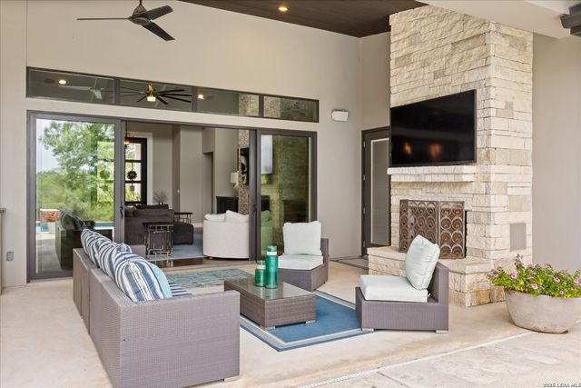 117 BITTER SPGS, Boerne, TX 78006