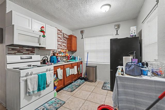 10598 106TH AVENUE, Largo, FL 33773
