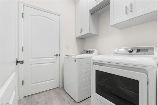 10252 Livorno DR, Fort Myers, FL 33913