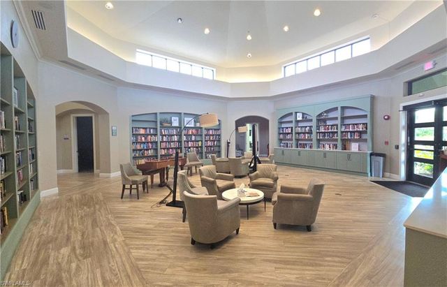 10252 Livorno DR, Fort Myers, FL 33913