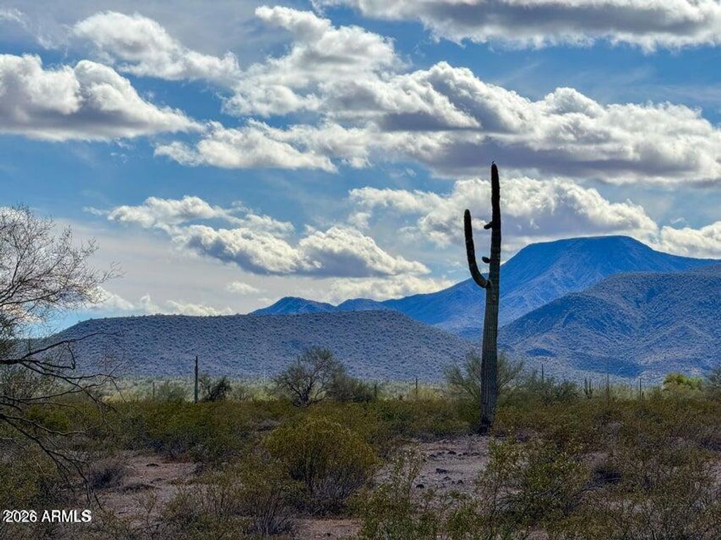 0 E Almendra Rd Lot B 1.67 Acres -- -, Maricopa, AZ 85139 — exterior