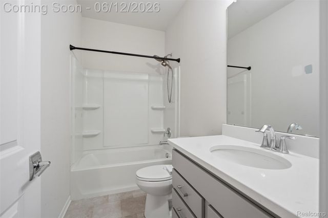 171 Coppice Way, White Lake Charter Township, MI 48386