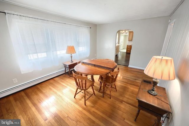 1000 W ELM AVE, Hanover, PA 17331