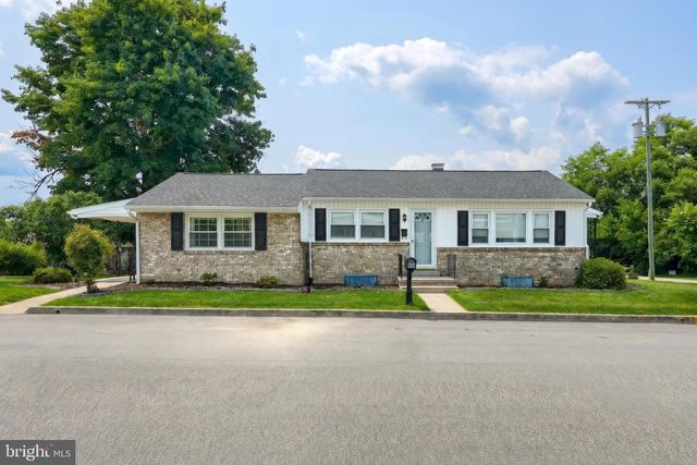 1000 W ELM AVE, Hanover, PA 17331