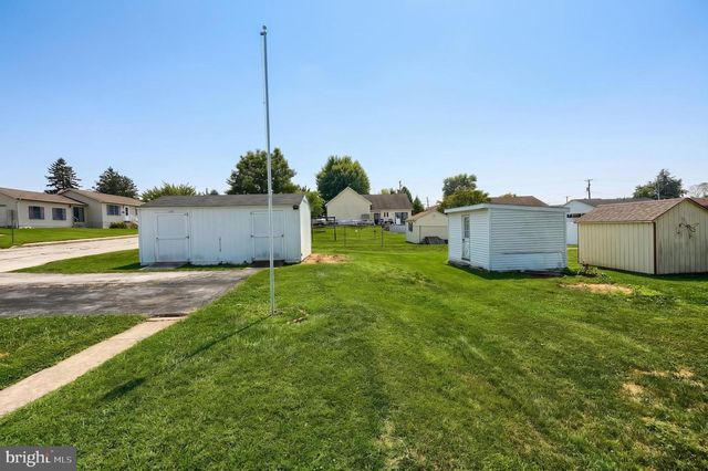 1000 W ELM AVE, Hanover, PA 17331