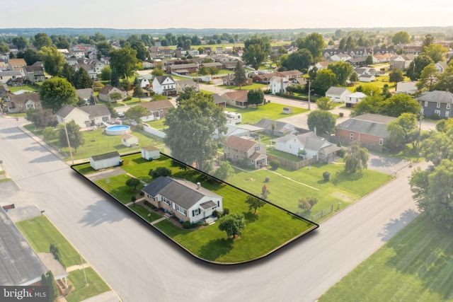 1000 W ELM AVE, Hanover, PA 17331