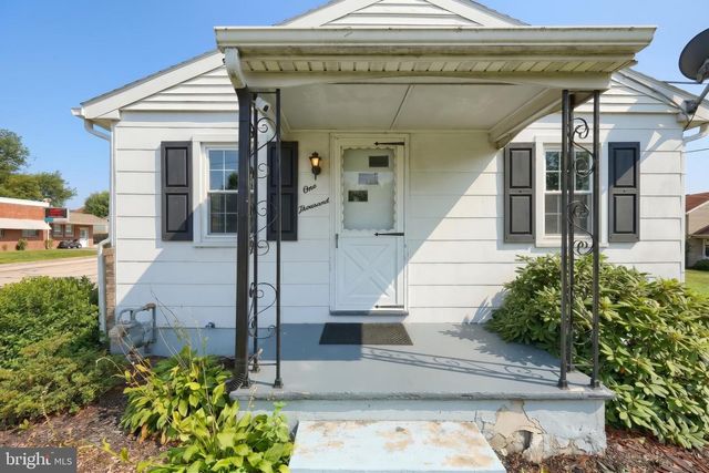 1000 W ELM AVE, Hanover, PA 17331