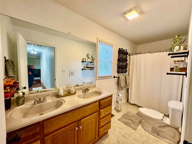 2016 Felix Place, Plymouth, IN 46563