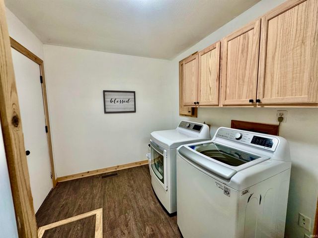 2016 Felix Place, Plymouth, IN 46563