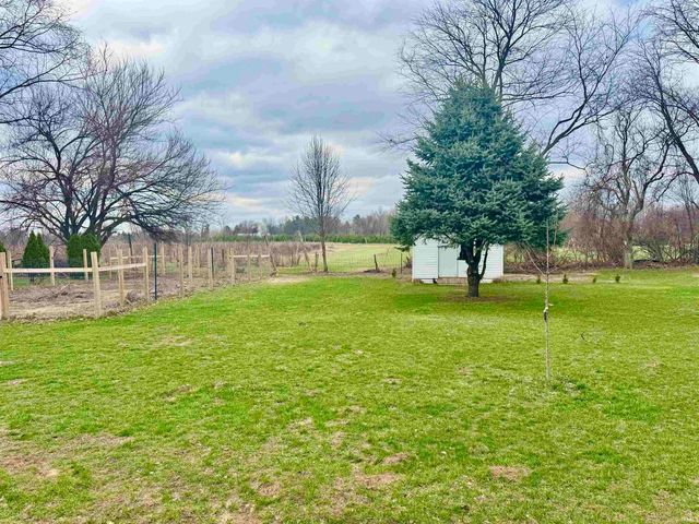 2016 Felix Place, Plymouth, IN 46563