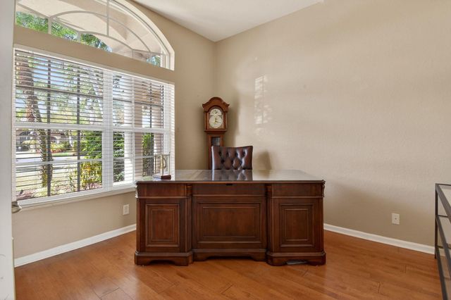 216 Cypress Trace, Royal Palm Beach, FL 33411