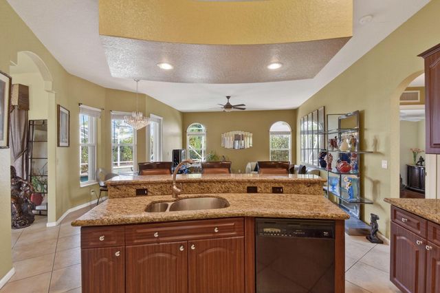 216 Cypress Trace, Royal Palm Beach, FL 33411