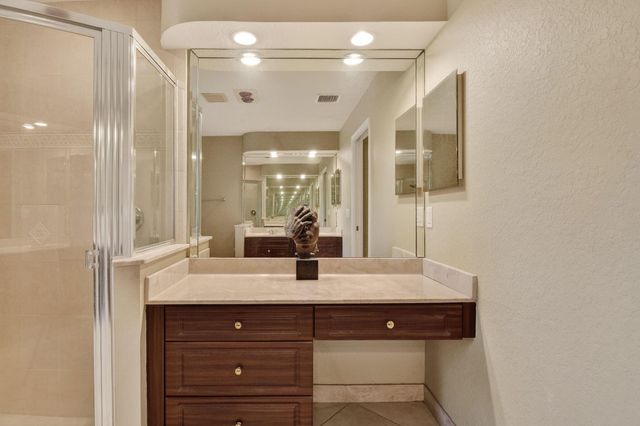 216 Cypress Trace, Royal Palm Beach, FL 33411