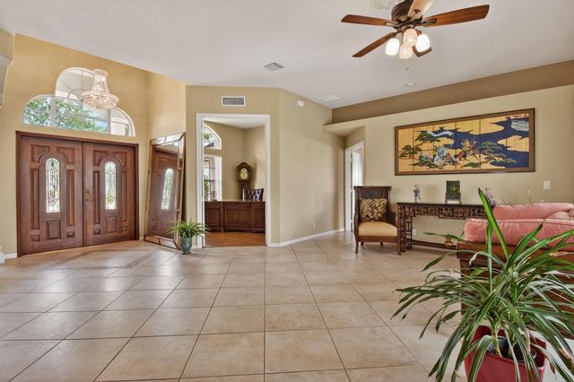 216 Cypress Trace, Royal Palm Beach, FL 33411