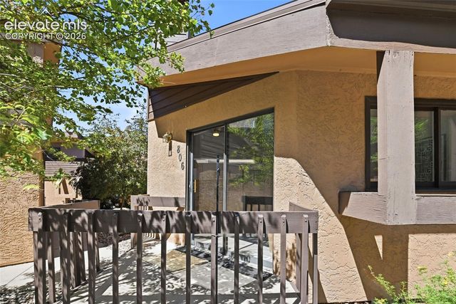 806 Pebblewood Drive, Colorado Springs, CO 80919