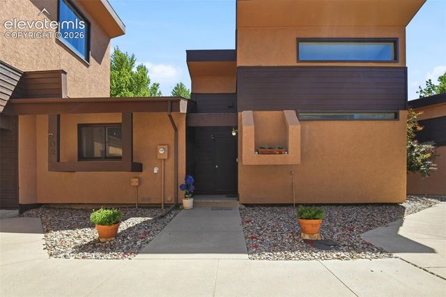 806 Pebblewood Drive, Colorado Springs, CO 80919