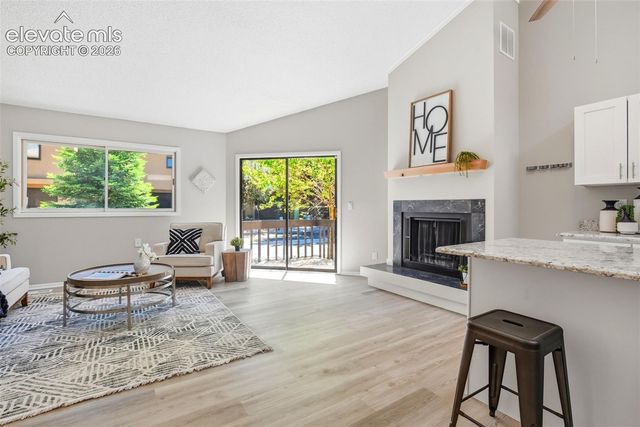 806 Pebblewood Drive, Colorado Springs, CO 80919