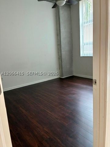 2001 Biscayne Blvd 3209, Miami, FL 33137