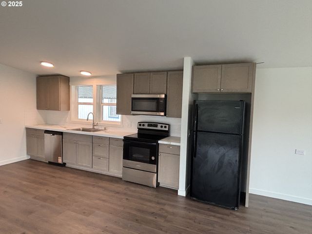 5101 Ne 121ST Ave, Vancouver, WA 98682