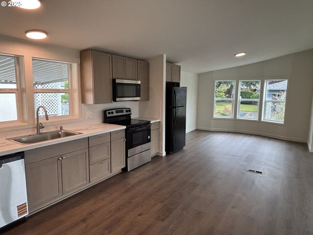 5101 Ne 121ST Ave, Vancouver, WA 98682