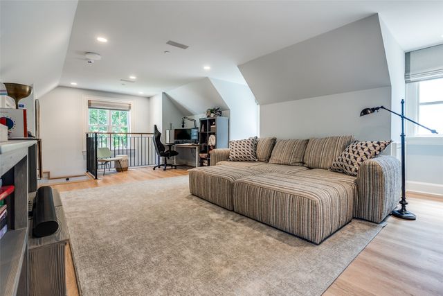 4211 Lakeside Drive, Highland Park, TX 75219