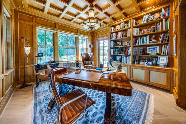 4211 Lakeside Drive, Highland Park, TX 75219