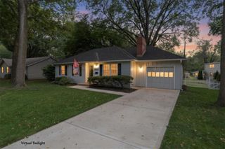 7917 W 92nd Place, Overland Park, KS 66212