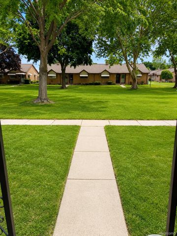 8401 18 Mile Road 94, Sterling Heights, MI 48313