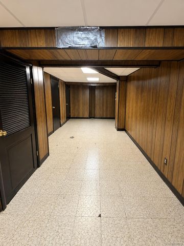 8401 18 Mile Road 94, Sterling Heights, MI 48313
