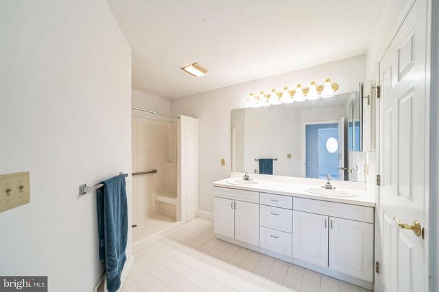 45 HEDGE ROW RD, Princeton, NJ 08540