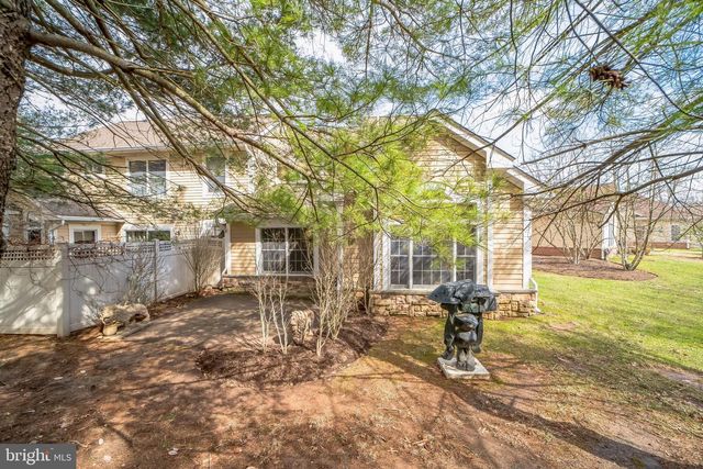 45 HEDGE ROW RD, Princeton, NJ 08540