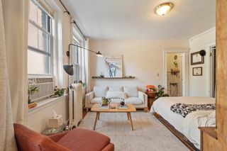 120 Riverway 4, Boston, MA 02215