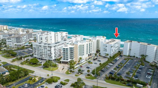 3580 S Ocean Boulevard 8b, South Palm Beach, FL 33480