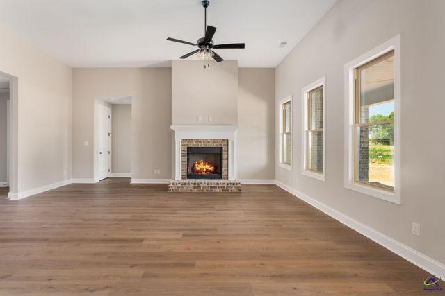 211 Farmland Circle, Perry, GA 31069